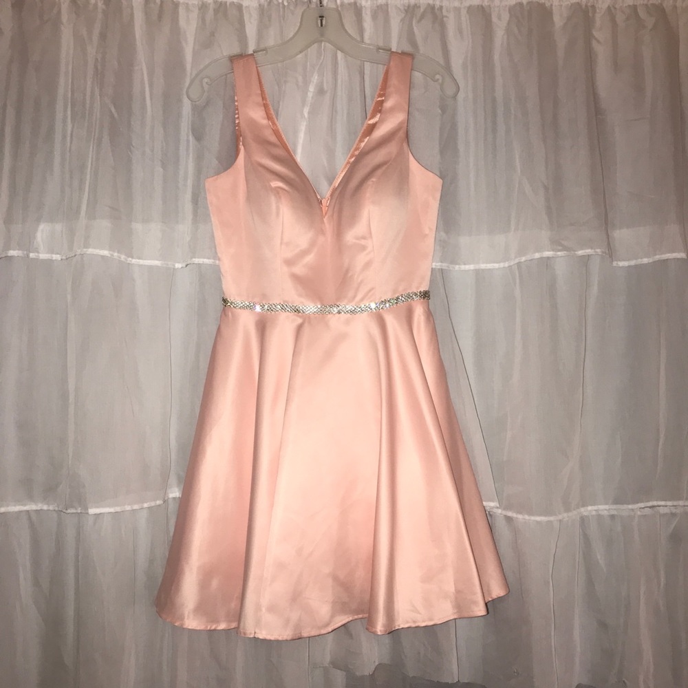 short pink homecoming dress with crystal belt (s)